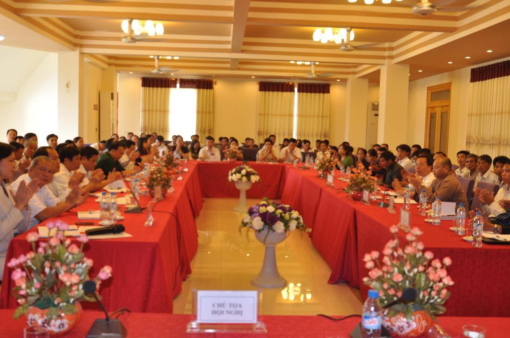Lao Cai Galaxy Hotel Exterior foto